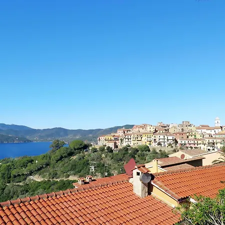 Apartment Il Melograno-5 By Interhome